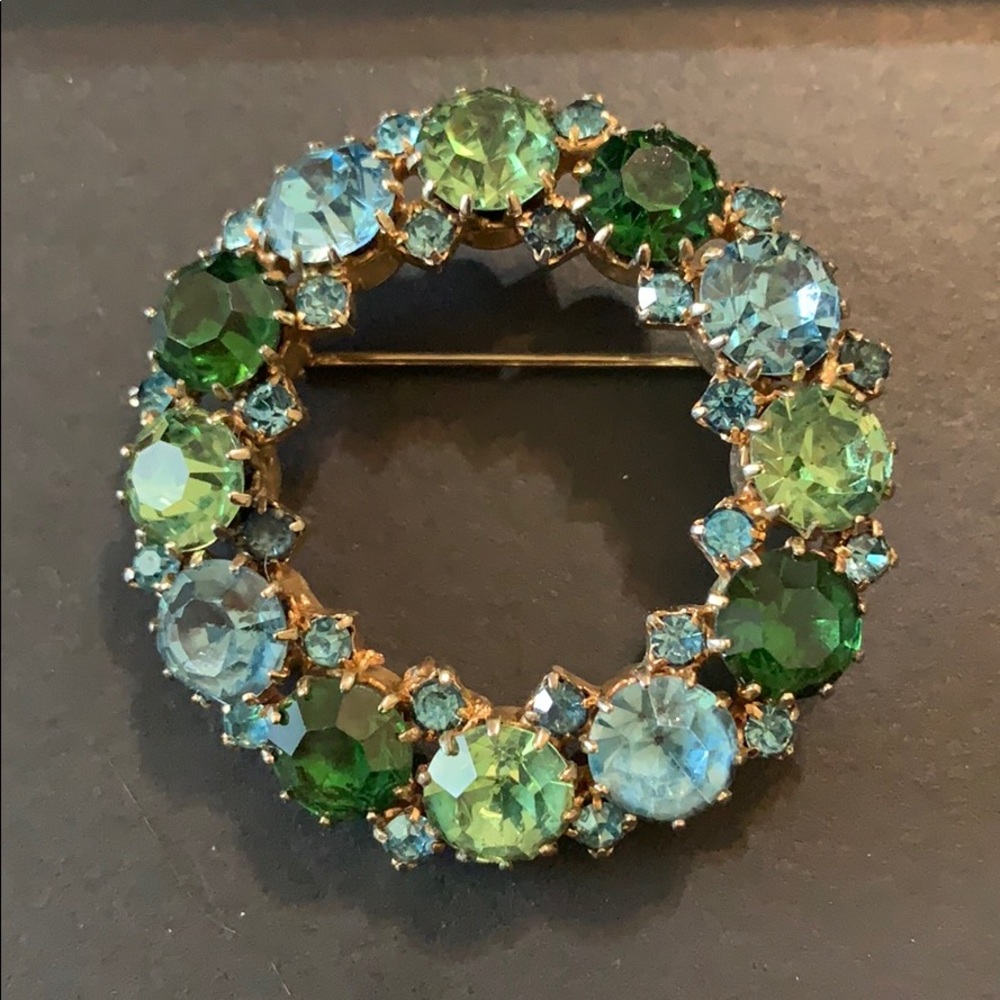Vintage Karu Blue Green Brooch